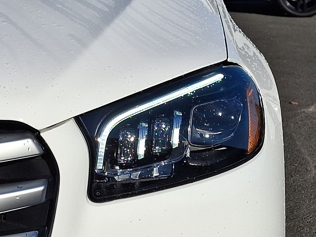 Thumbnail: 2025 Mercedes-Benz GLS - 9