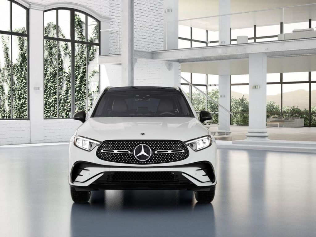 2025 Mercedes-Benz GLC GLC 350 E Hybrid 7