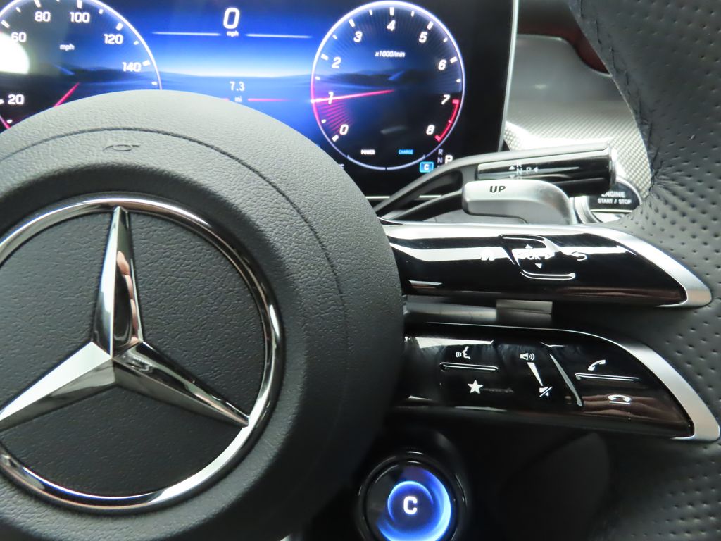 2025 Mercedes-Benz GLC 43 AMG 12