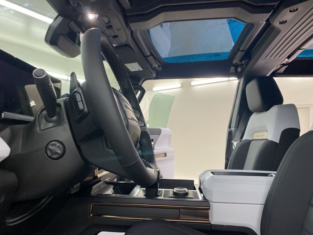 2025 GMC HUMMER EV SUV 3X photo