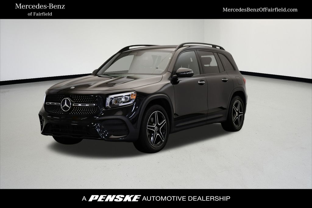 Thumbnail: 2021 Mercedes-Benz GLB - 1
