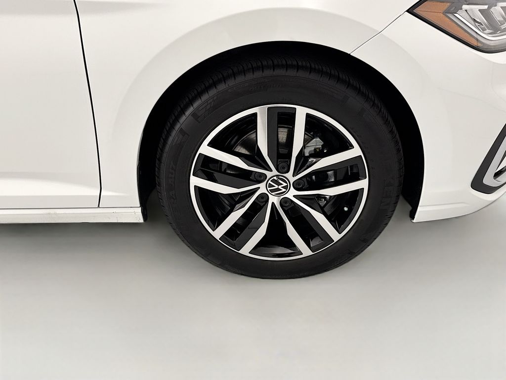 Thumbnail: 2026 Volkswagen Jetta - 30