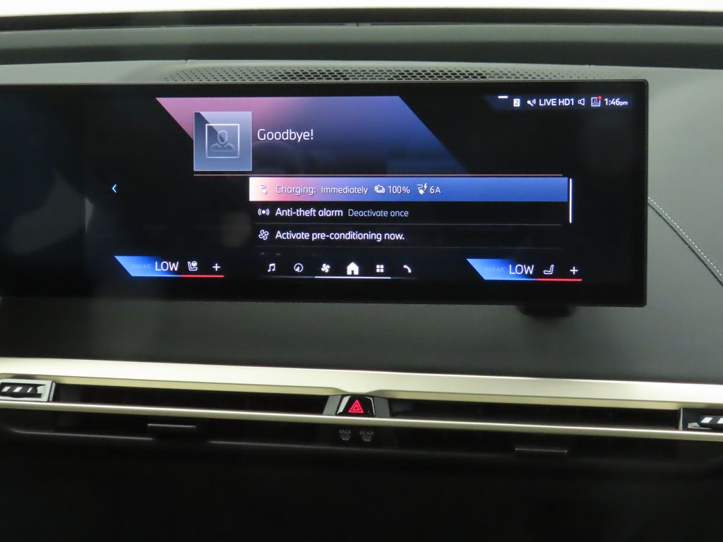 2024 BMW iX xDrive50 13