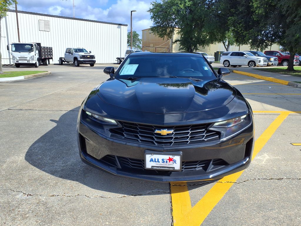 Used 2022 Black Chevrolet 1LT image 2