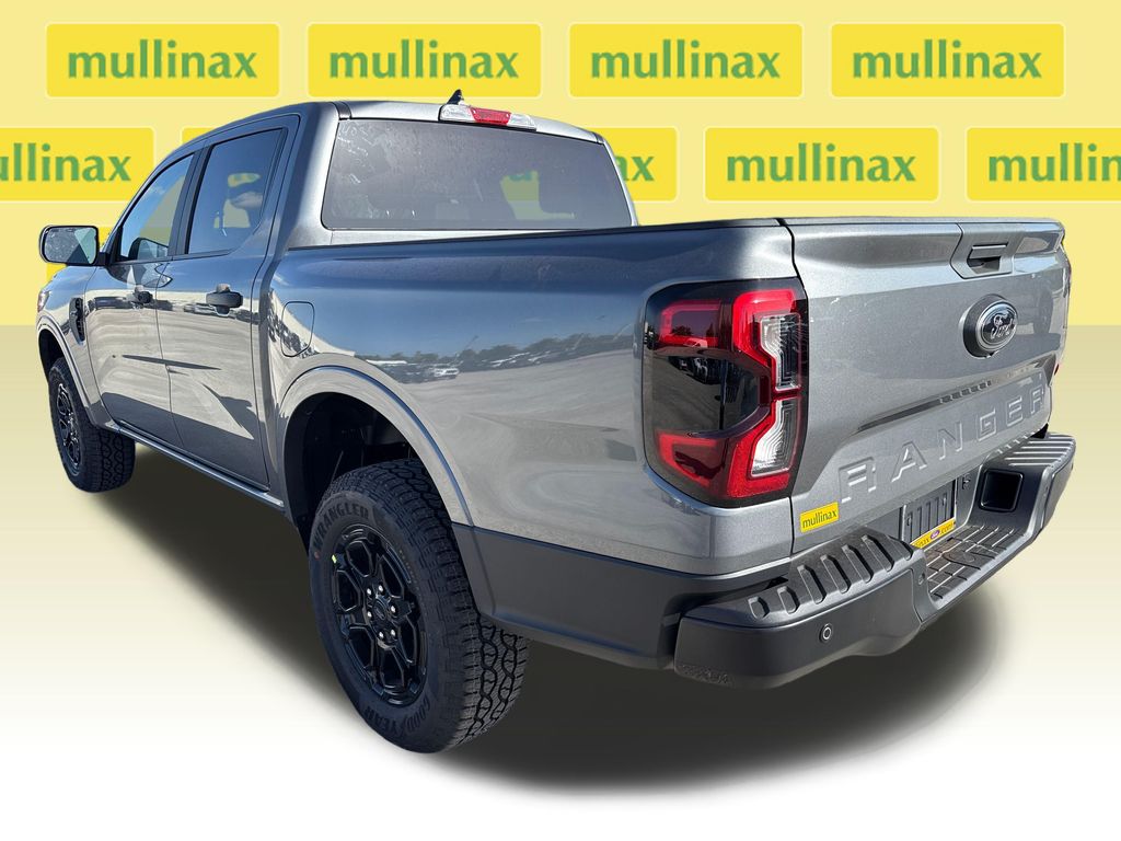 New 2026 Gray Ford XLT image 4
