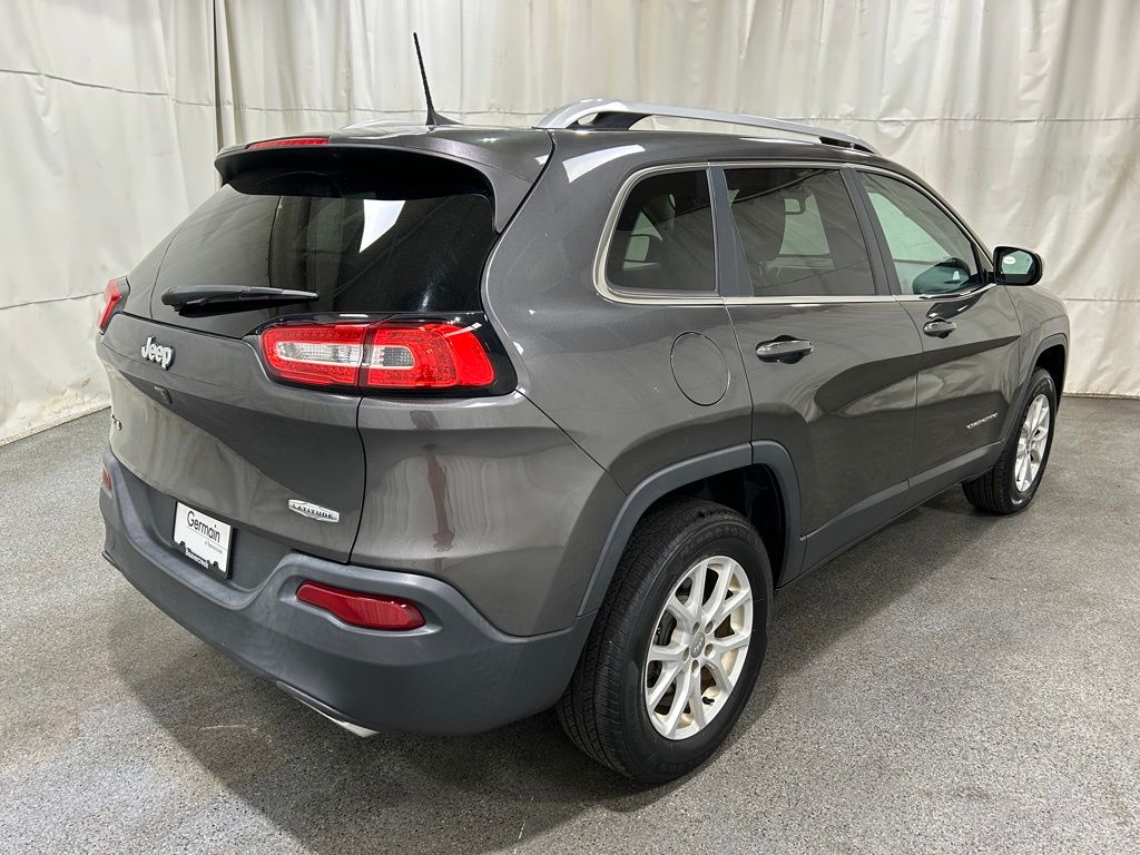 2017 Jeep Cherokee Latitude photo 7