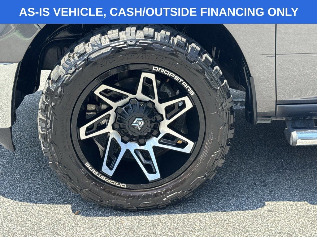 2017 Ram 1500 SLT