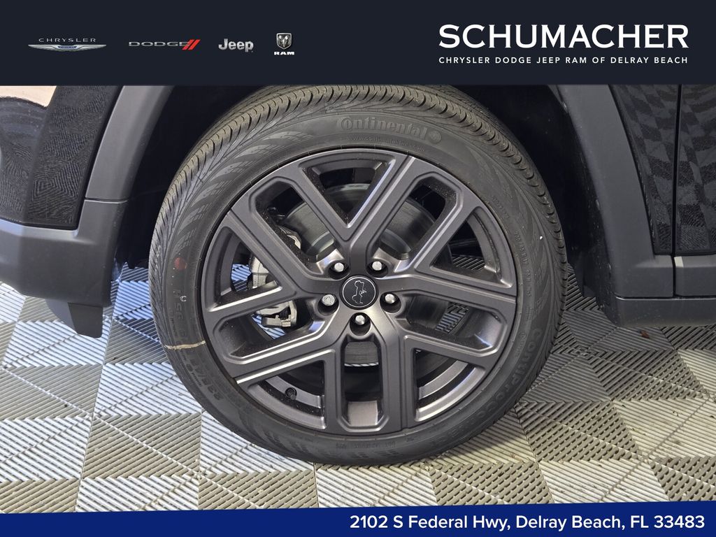 new 2026 Jeep Compass car, priced at $30,795