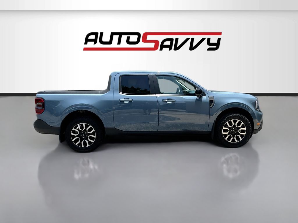 Used 2025 Gray Ford Lariat image 8
