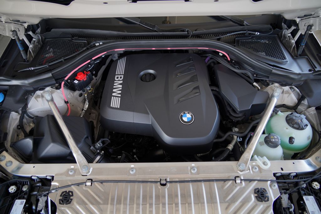 Thumbnail: 2026 BMW X3 - 21