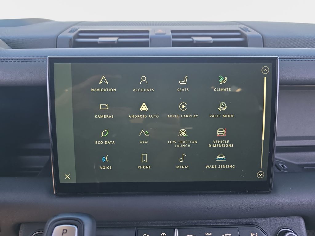 Certified Used 2023  Land Rover Carpathian Edition image 21