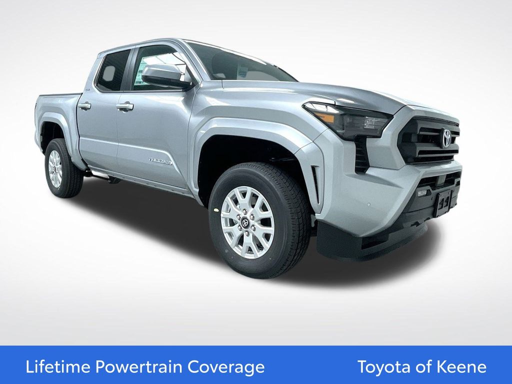2025 Toyota Tacoma SR5's photo