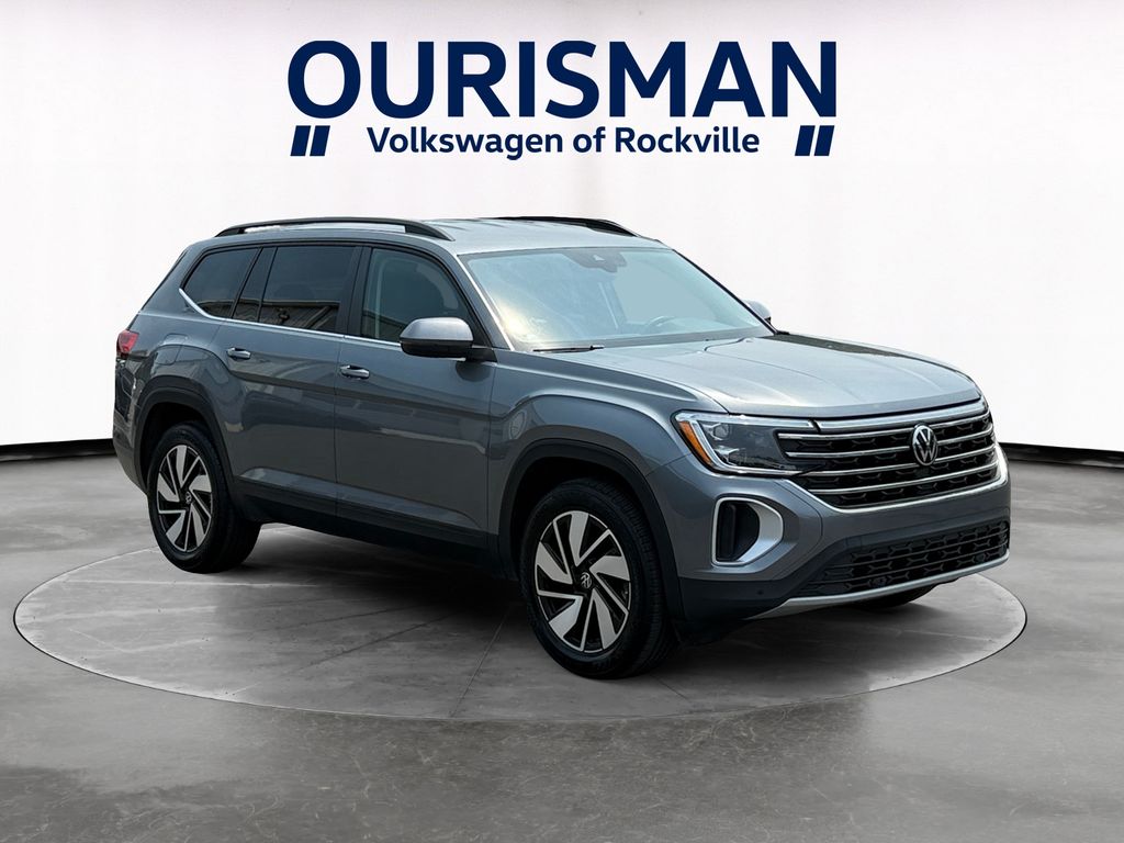 Platinum Gray Metallic 2025 Volkswagen Atlas SUV / Crossover Front-Wheel Drive 8-Speed Automatic