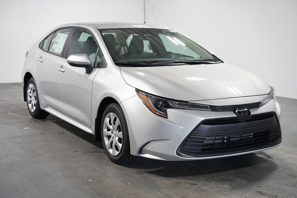 Thumbnail: 2025 Toyota Corolla - 3