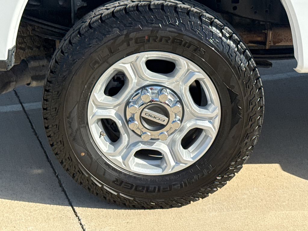 Used 2025 Ford F-250SD Truck