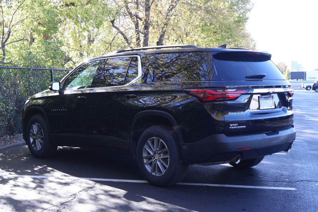 Thumbnail: 2023 Chevrolet Traverse - 5