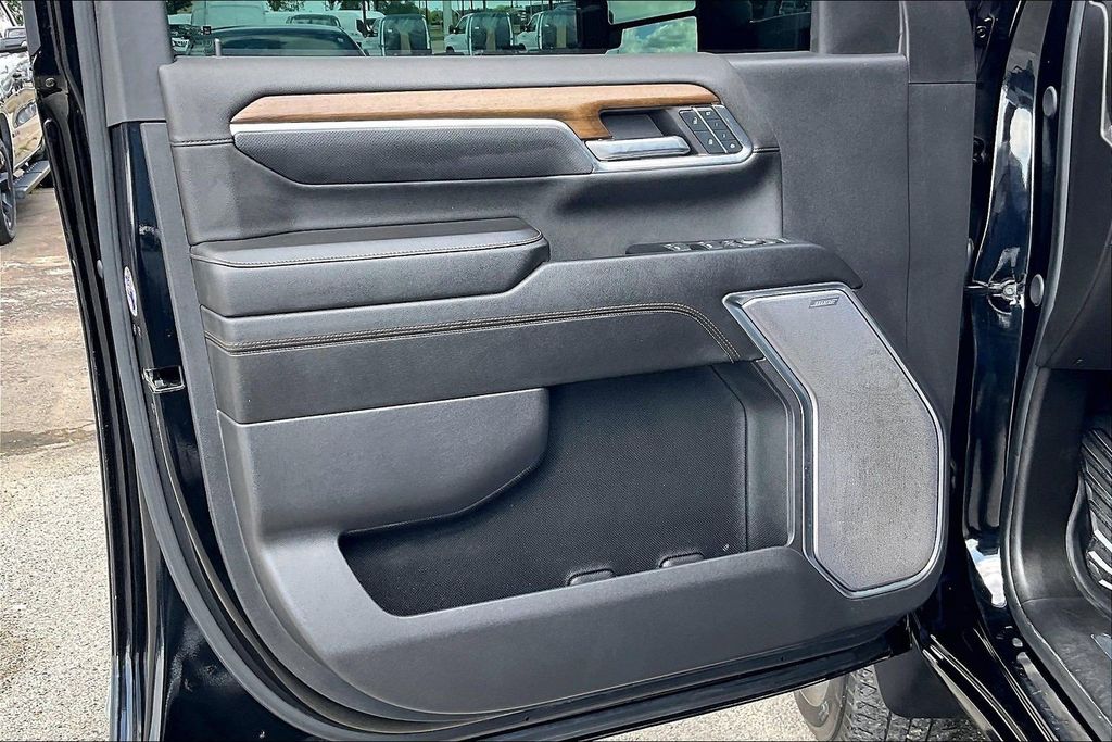 Used 2024 Chevrolet Silverado 3500HD High Country 4D Crew Cab