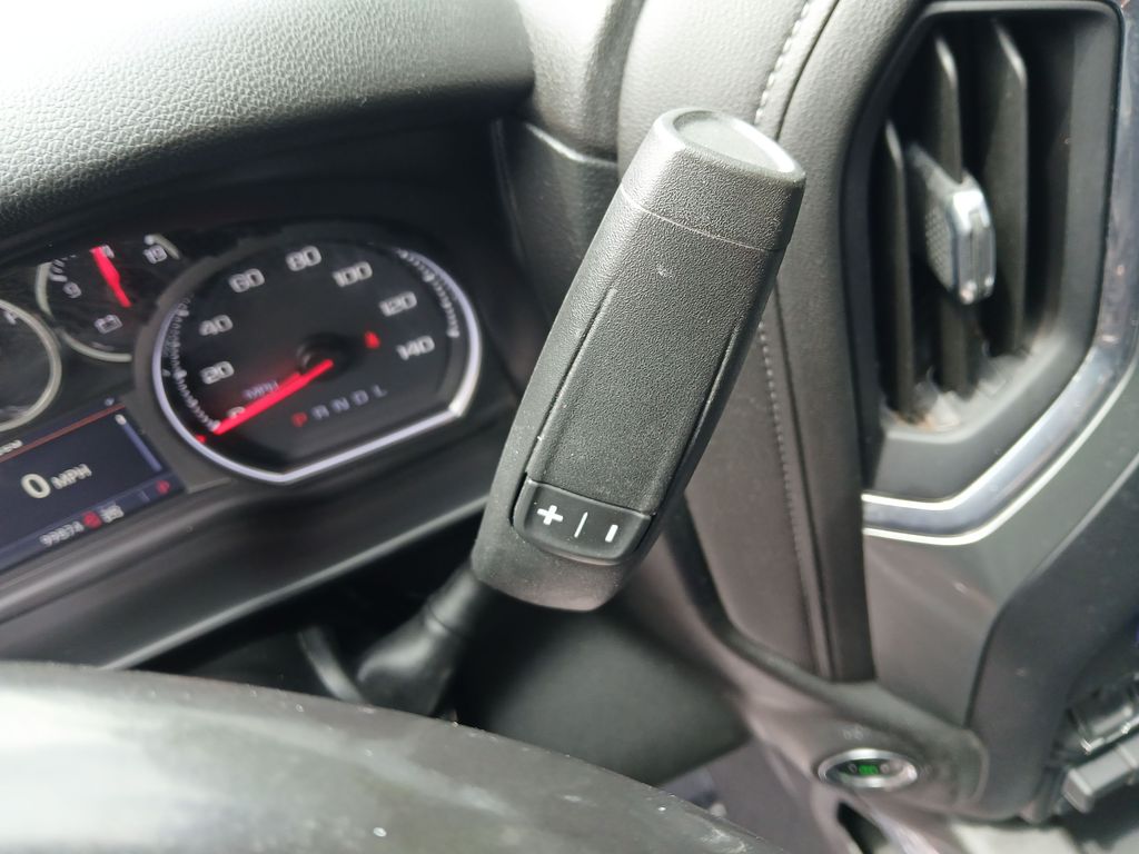 Used 2021 Red Chevrolet RST image 33