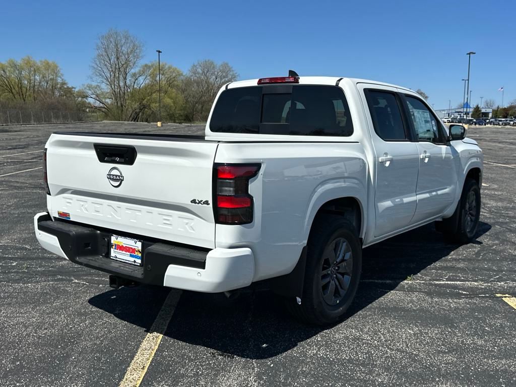 2025 Nissan Frontier SV photo