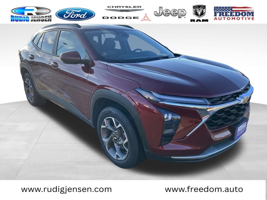 2025 Chevrolet Trax LT FWD