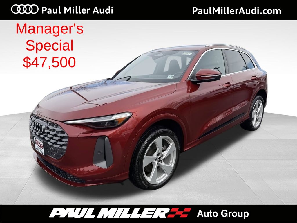 Red Metallic 2025 Audi Q5 quattro Premium Plus 40 TFSI SUV / Crossover All-Wheel Drive 7-Speed Automatic