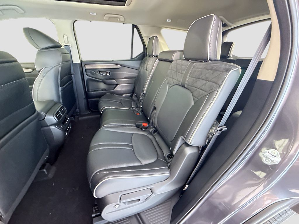 Thumbnail: 2026 Honda Pilot - 22