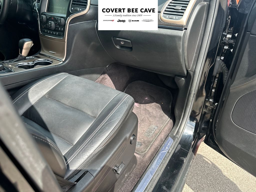 Used Car 2017 Jeep Grand Cherokee  Limited For Sale Under $15,000 In Austin, Texas