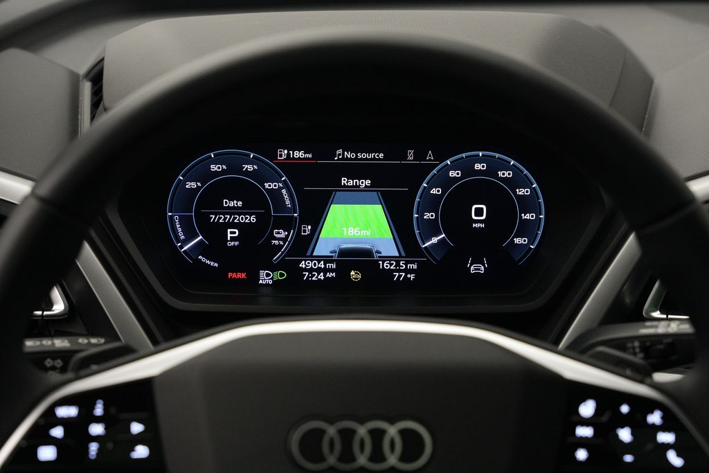 Thumbnail: 2023 Audi Q4 e-tron - 11