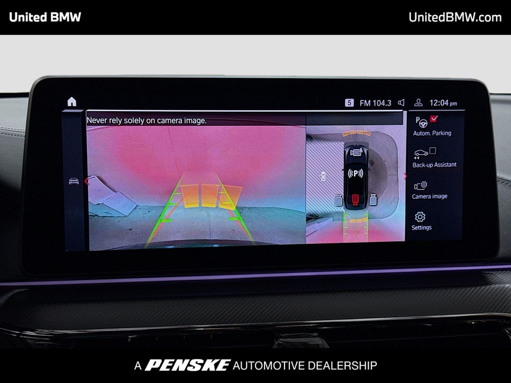 Thumbnail: 2022 BMW M5 - 9