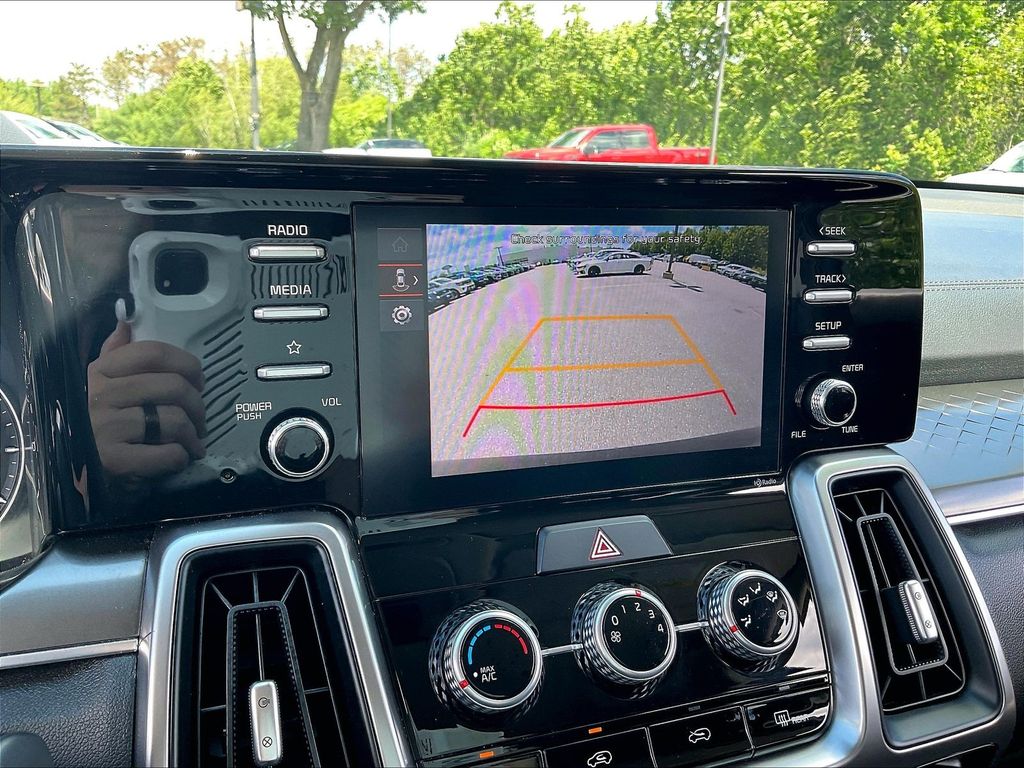2023 Kia Sorento — photo 19