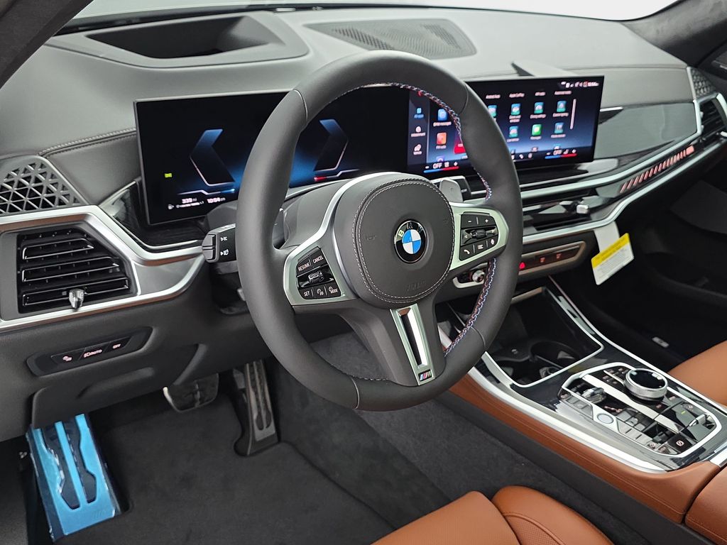 New 2026 Manhattan Green Metallic BMW M60i image 16