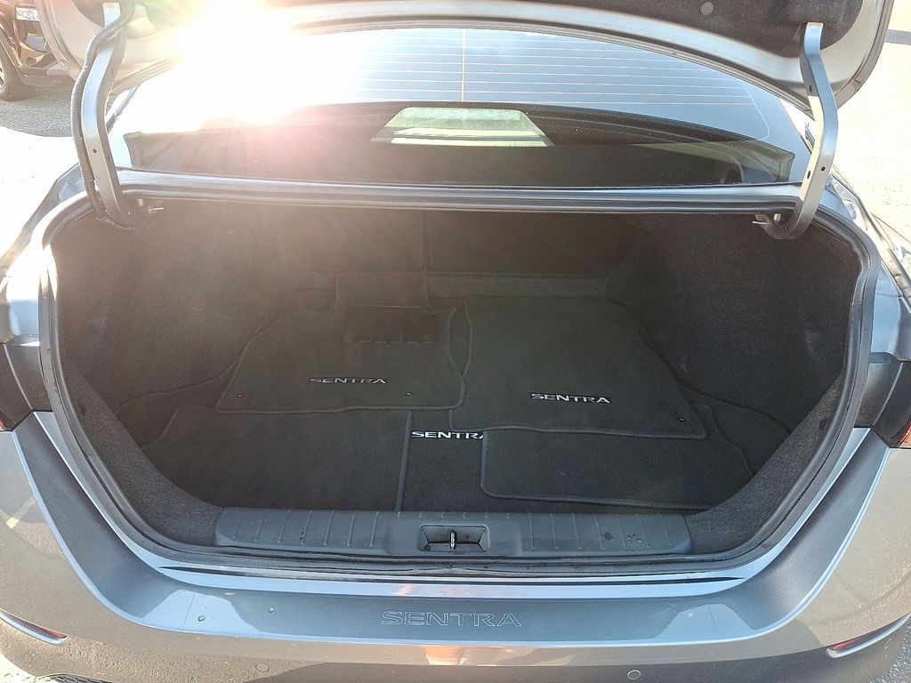 Thumbnail: 2024 Nissan Sentra - 29