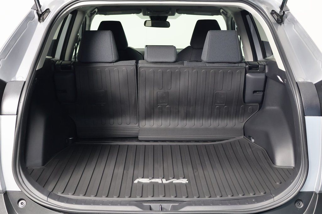 Thumbnail: 2025 Toyota RAV4 - 14