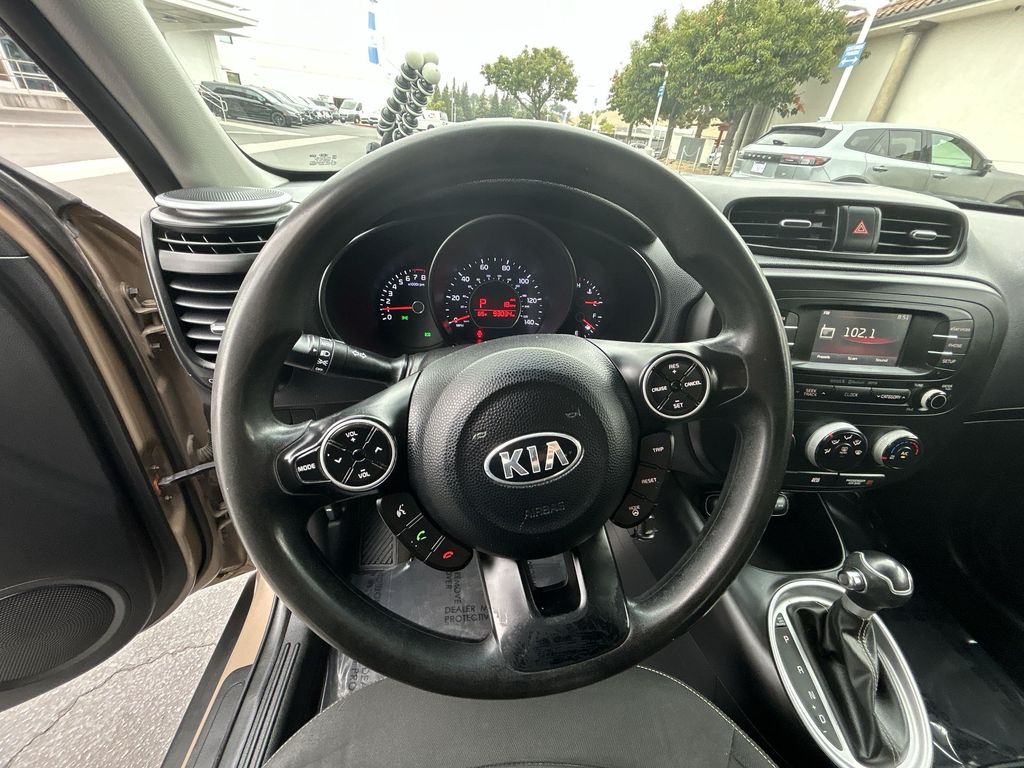 Thumbnail: 2014 Kia Soul - 14