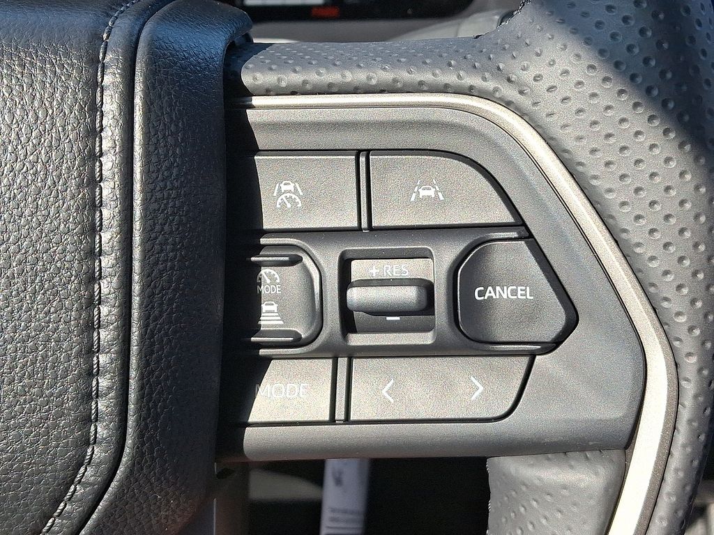 Thumbnail: 2025 Toyota 4Runner - 22