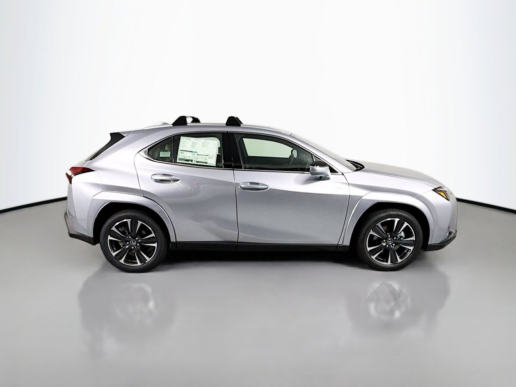 Thumbnail: 2025 Lexus UX - 4