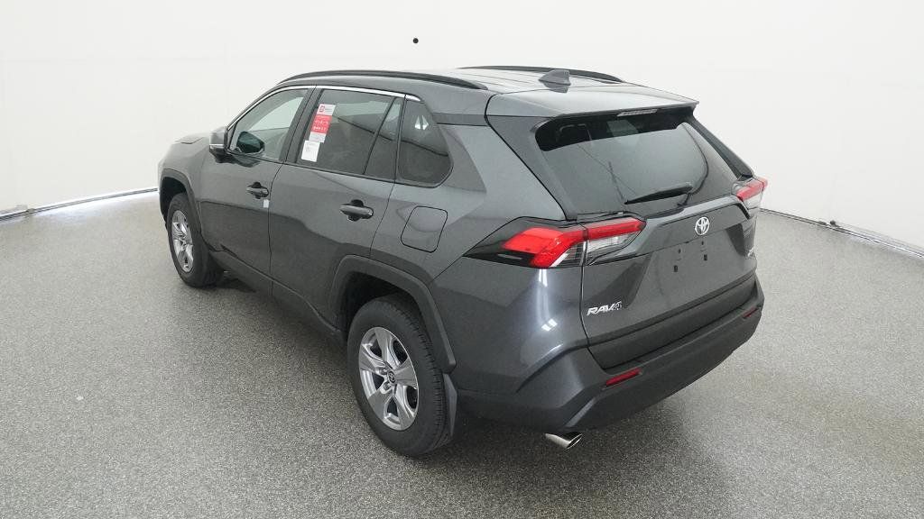 Thumbnail: 2025 Toyota RAV4 - 31
