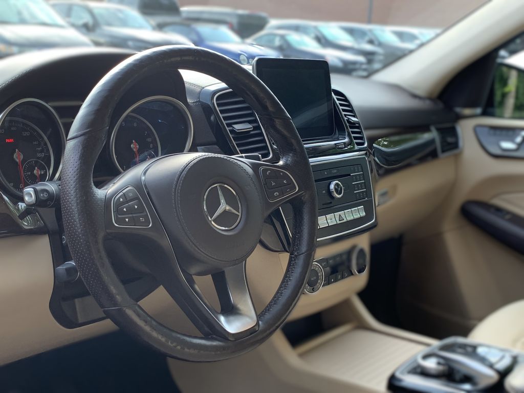 Thumbnail: 2018 Mercedes-Benz GLS - 14