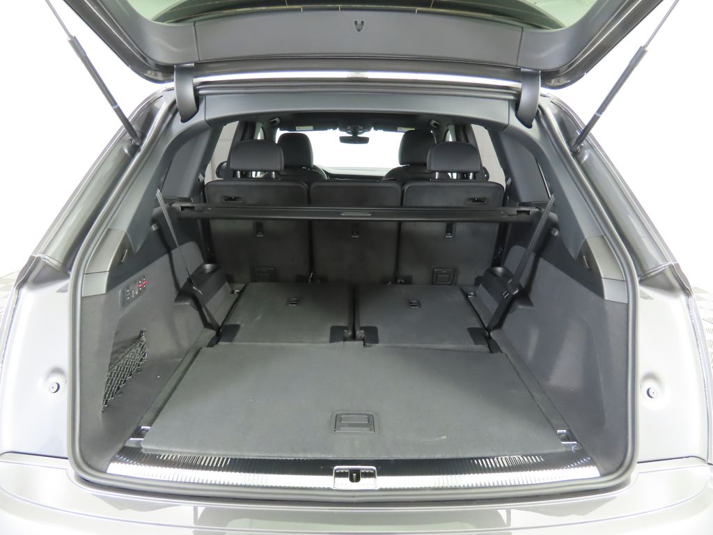 Thumbnail: 2025 Audi Q7 - 28
