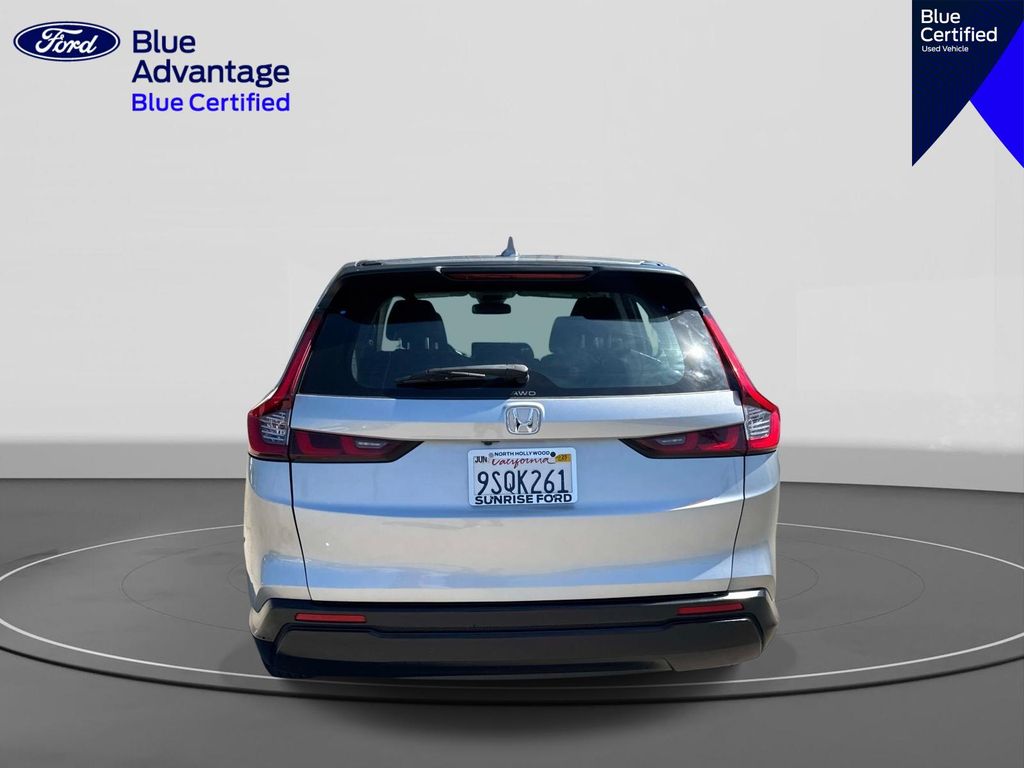 View vehicle photo 6