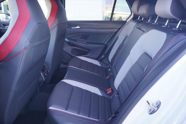 Thumbnail: 2026 Volkswagen Golf - 10