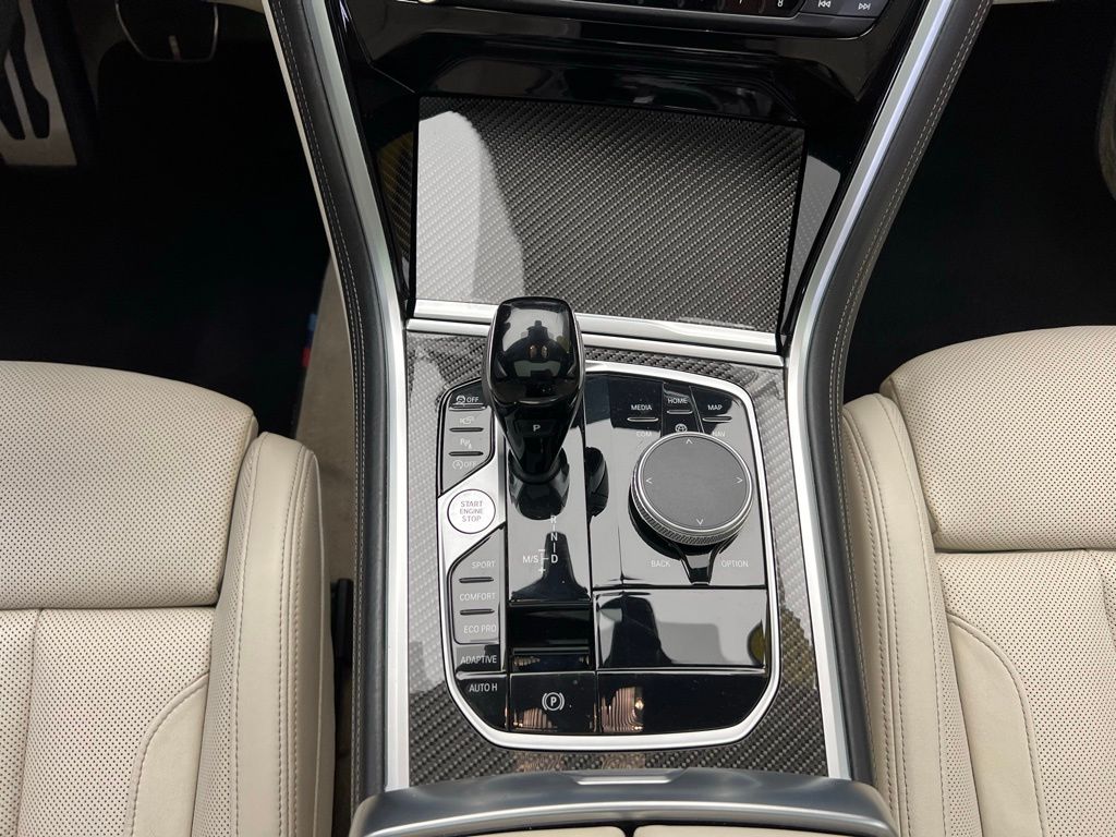 Thumbnail: 2023 BMW 8 Series - 11