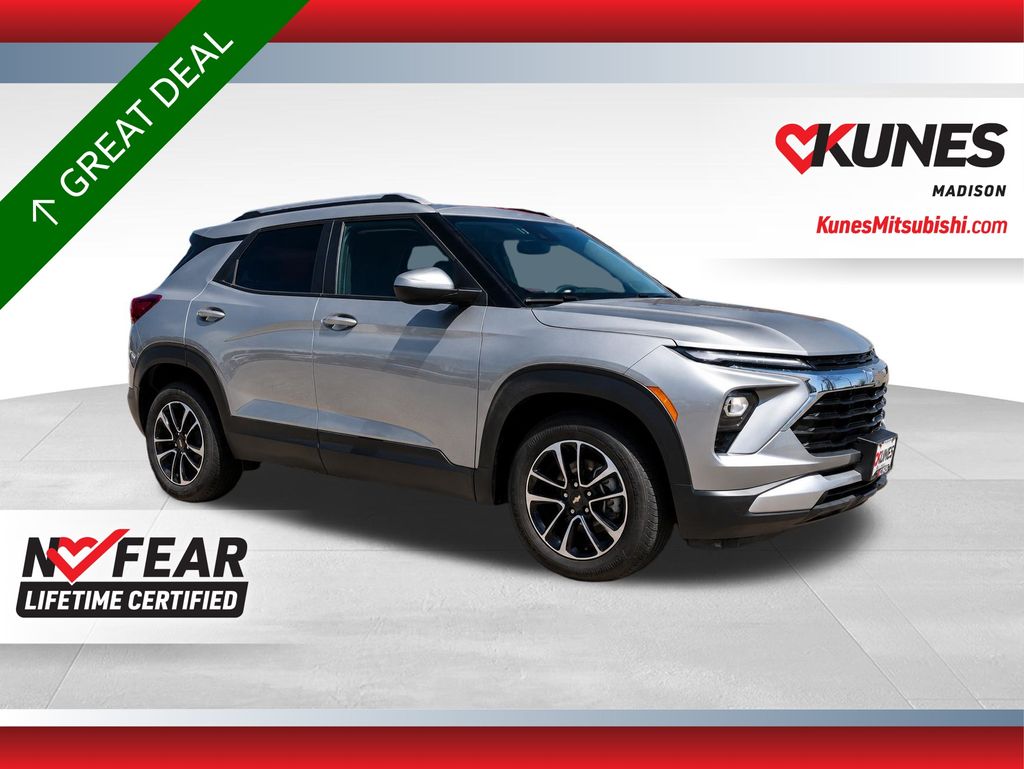 Sterling Gray Metallic 2025 Chevrolet Trailblazer SUV / Crossover Front-Wheel Drive Continuously Variable Transmission