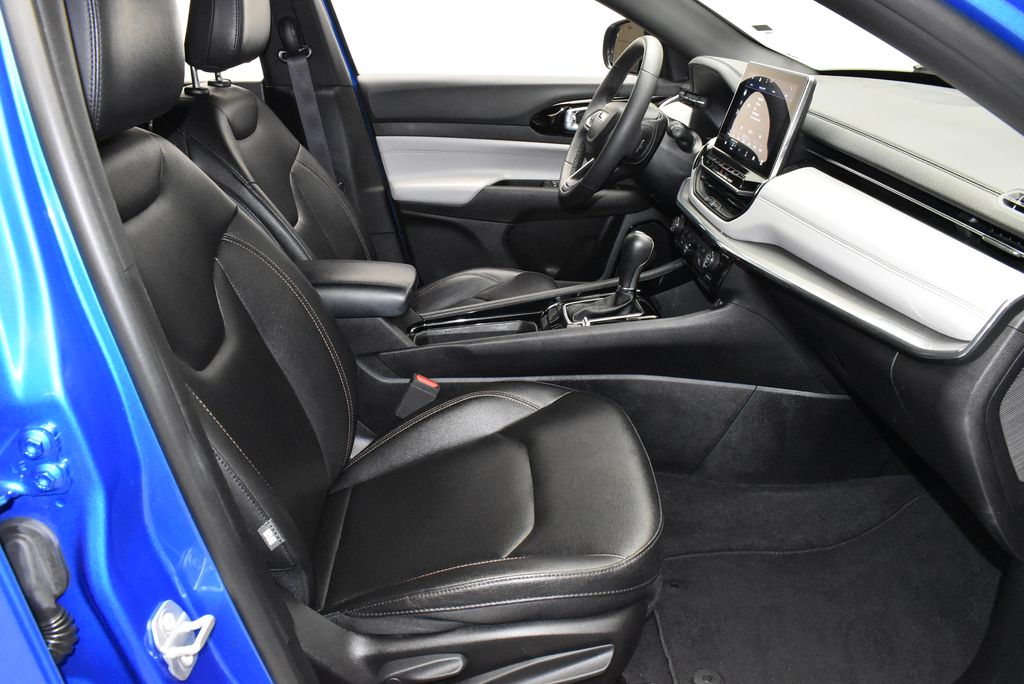 Thumbnail: 2024 Jeep Compass - 23