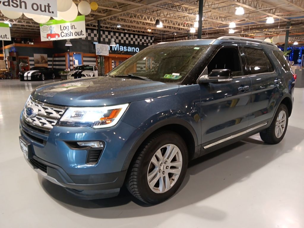Blue Metallic 2018 Ford Explorer XLT AWD SUV / Crossover All-Wheel Drive 6-Speed Automatic
