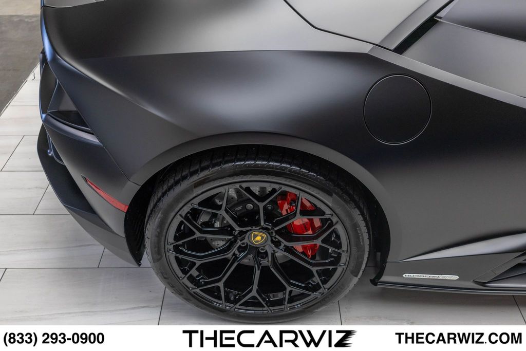2024 Lamborghini Huracan EVO
