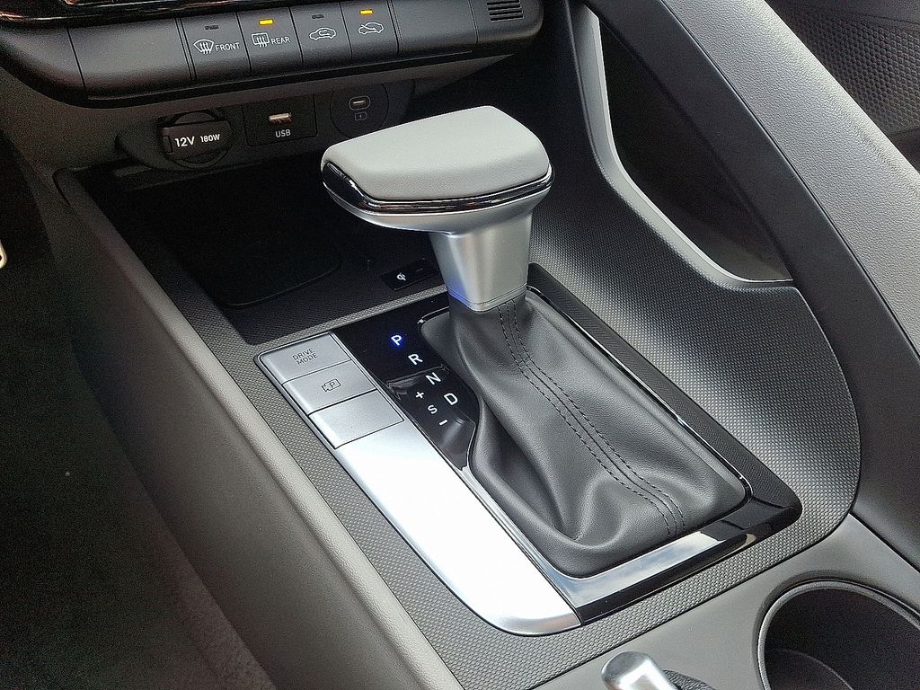 Thumbnail: 2025 Hyundai Elantra - 8