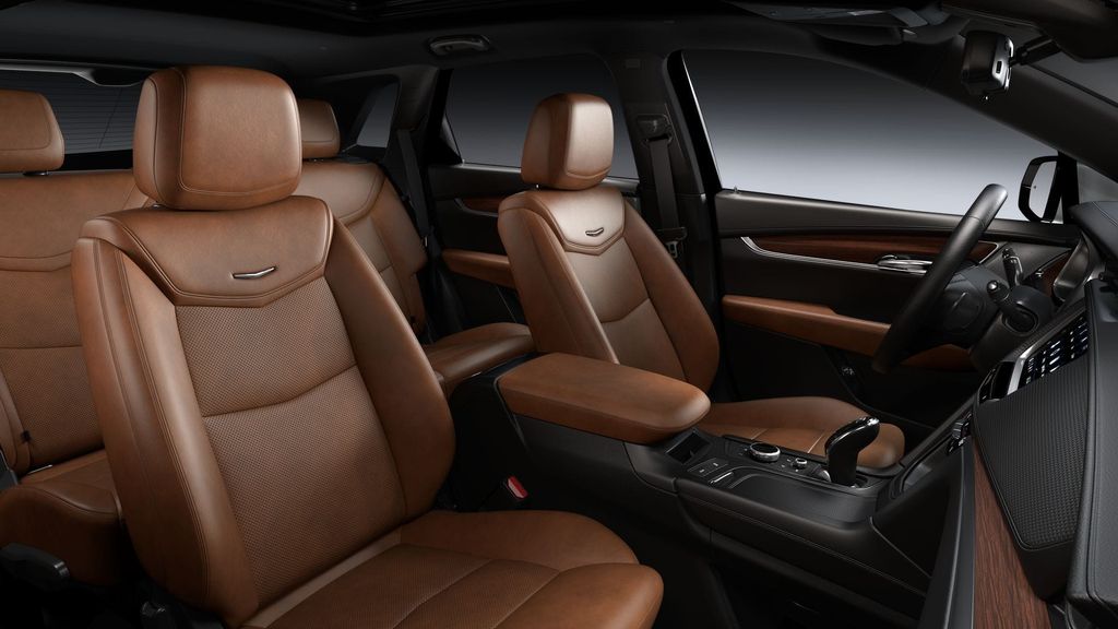 new 2026 Cadillac XT5 car, priced at $62,520