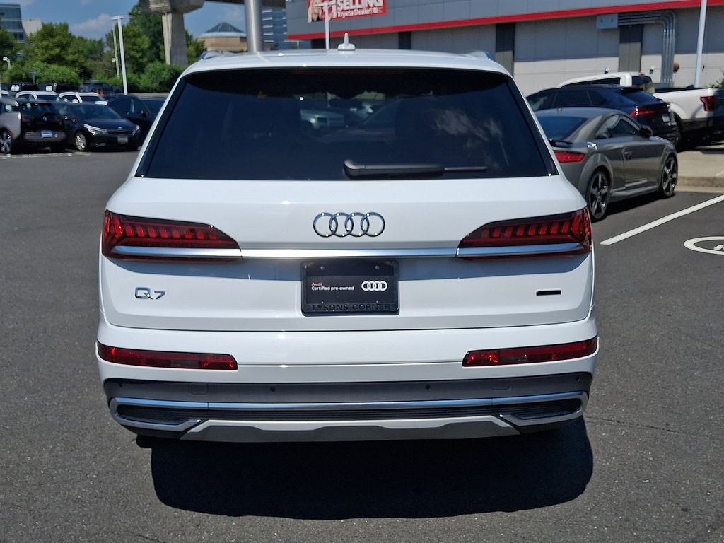 Thumbnail: 2023 Audi Q7 - 5