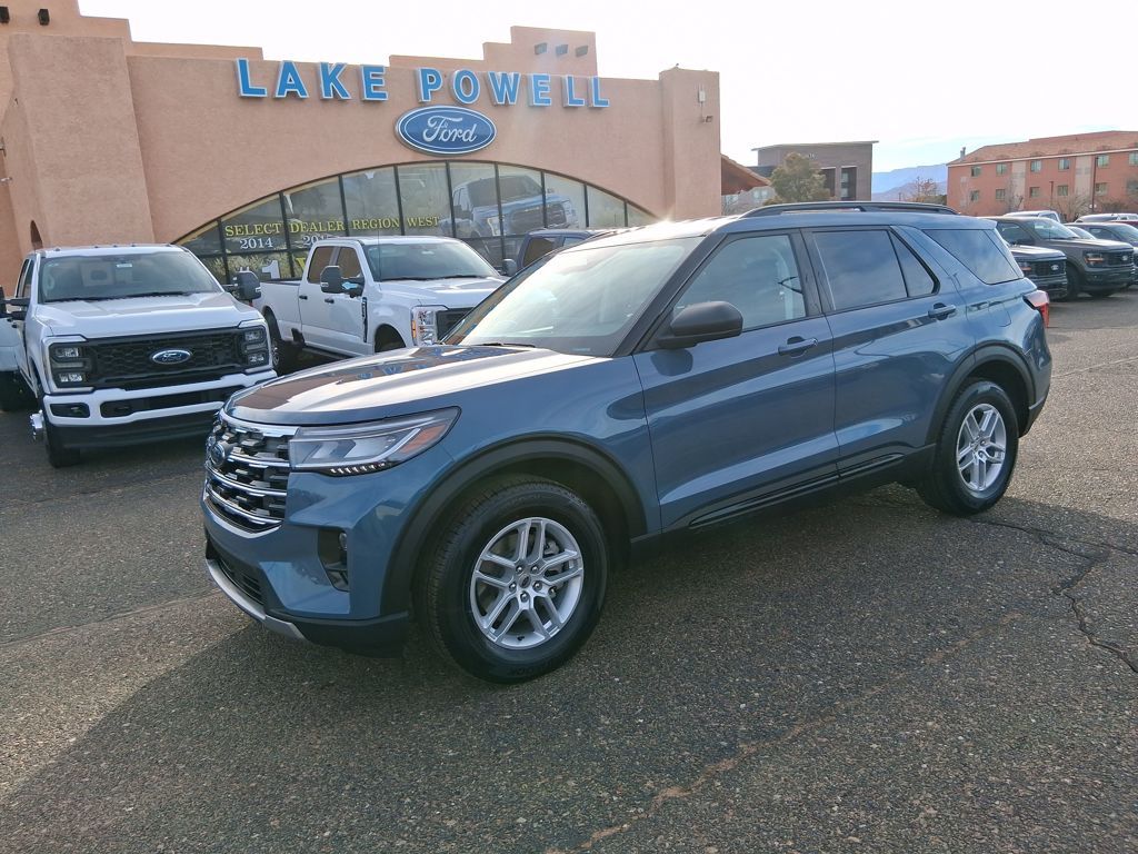 2026 Ford Explorer Active RWD